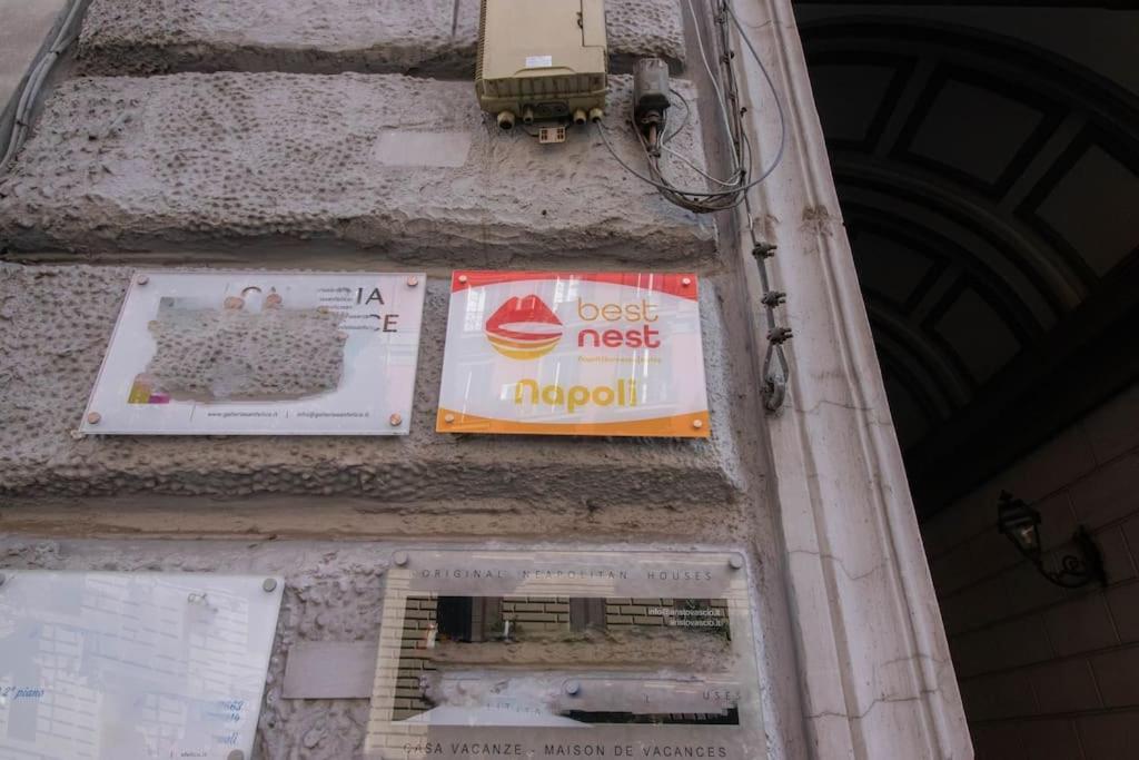 Nest Near Metrostop Naples